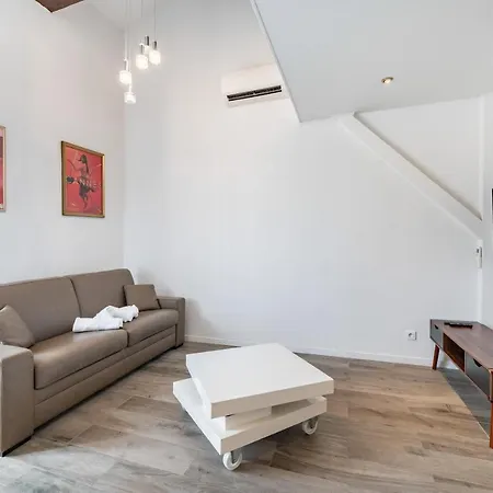 Hypercentre - Palais - Croisette - Suquet - Ay Apartment *